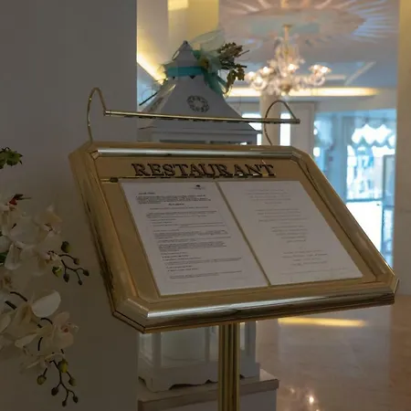 Astoria Hotel
