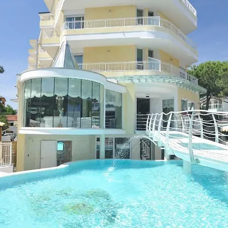 Astoria Hotel